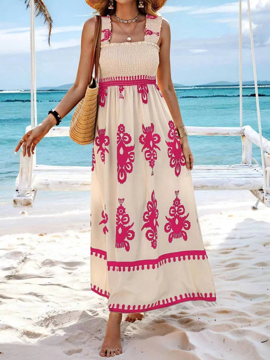 CM | maxi vestido estampado con tirantes anchos y fruncidos