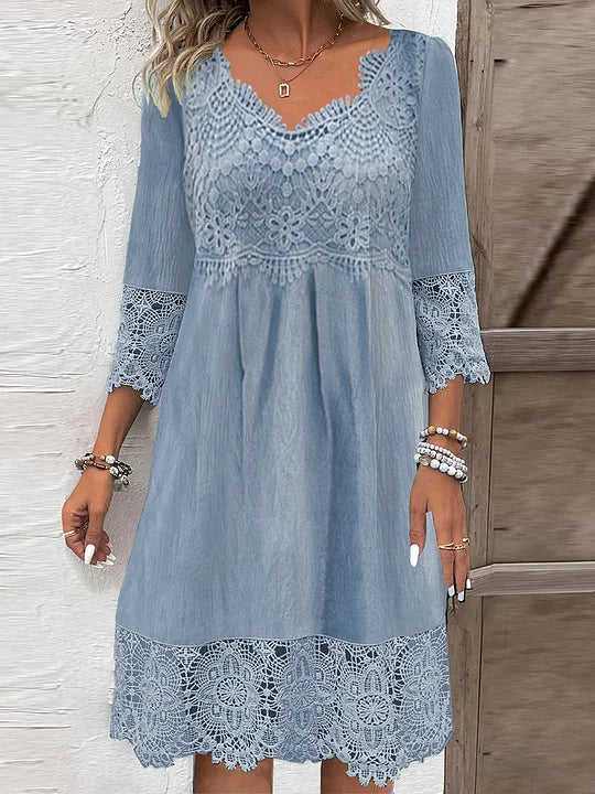 CM | Vestido midi de encaje atemporal