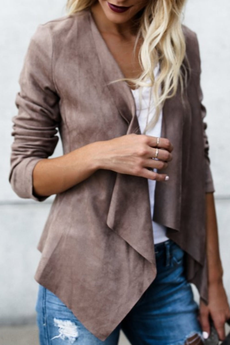CM | Abrigo moderno y a la moda