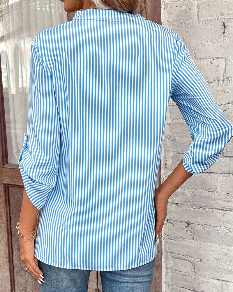 CM | Blusa casual con cuello en V y estampado de rayas