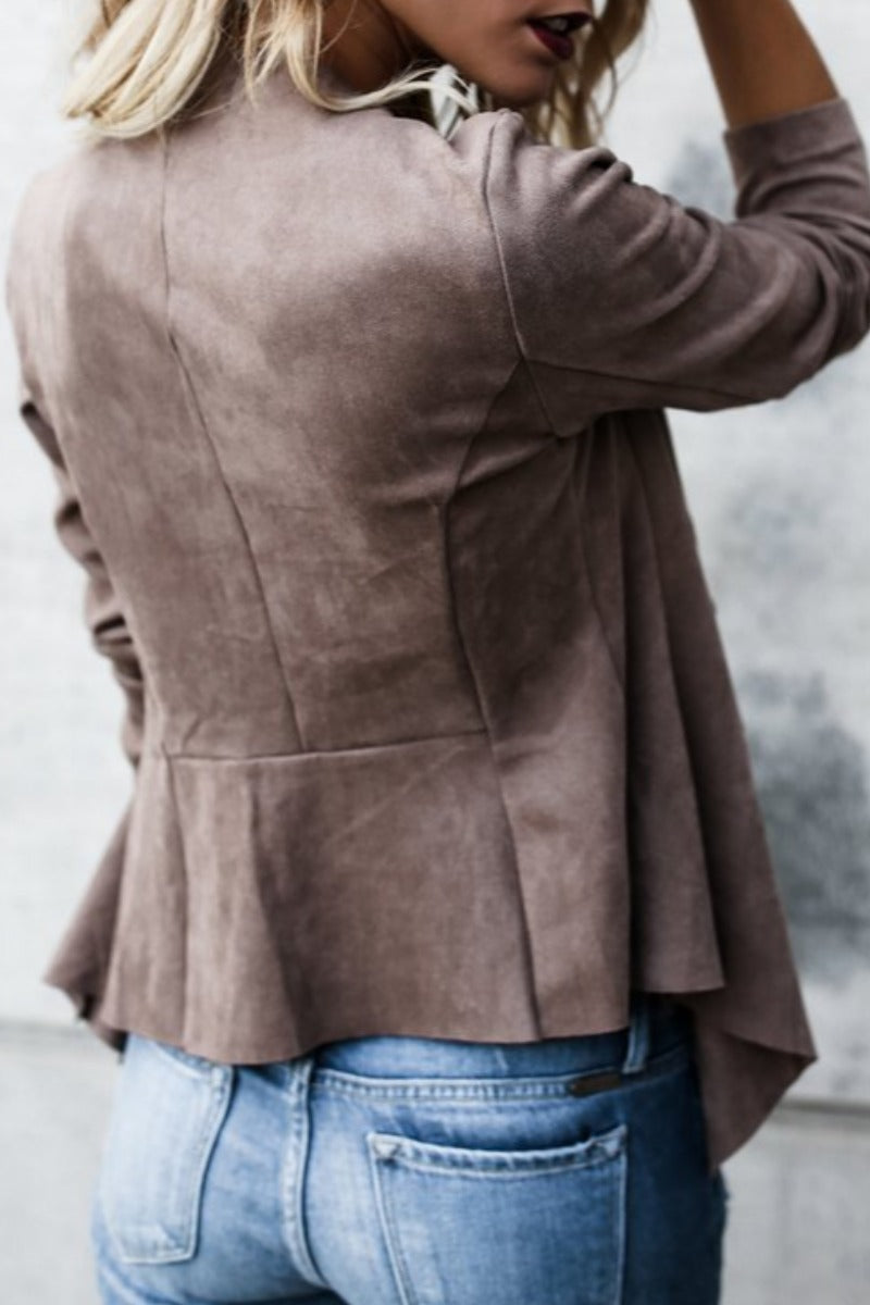 CM | Abrigo moderno y a la moda