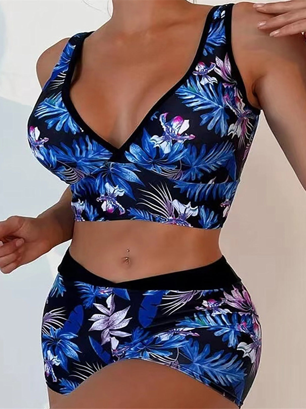 CM | Bikini femenino y ligero