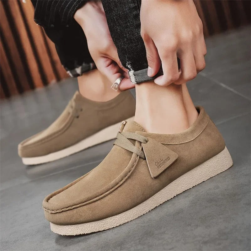 CM | Zapatillas slip-on de ante