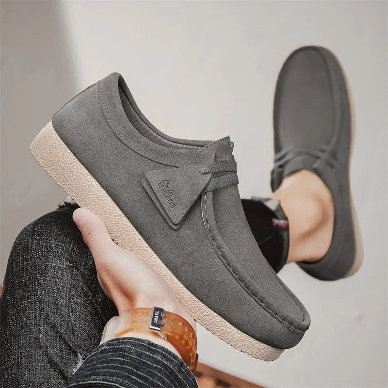 CM | Zapatillas slip-on de ante