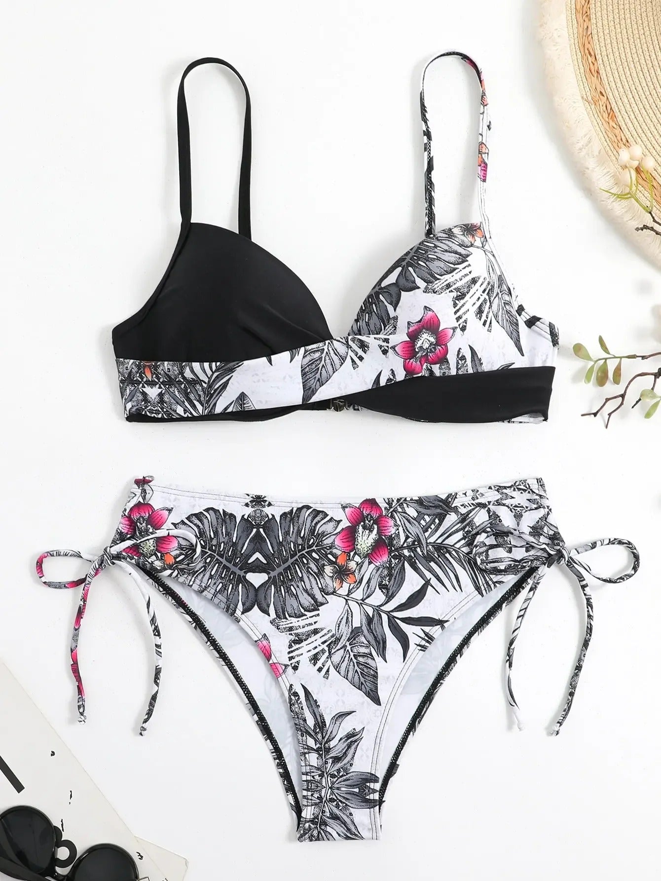 CM | Bikini con estampado floral