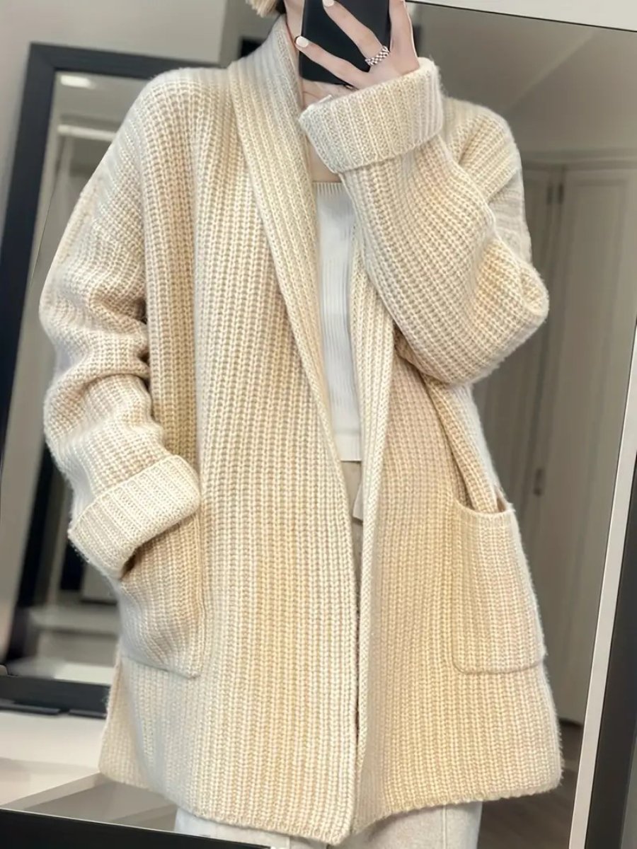 CM | Chaqueta de invierno relajada y atemporal