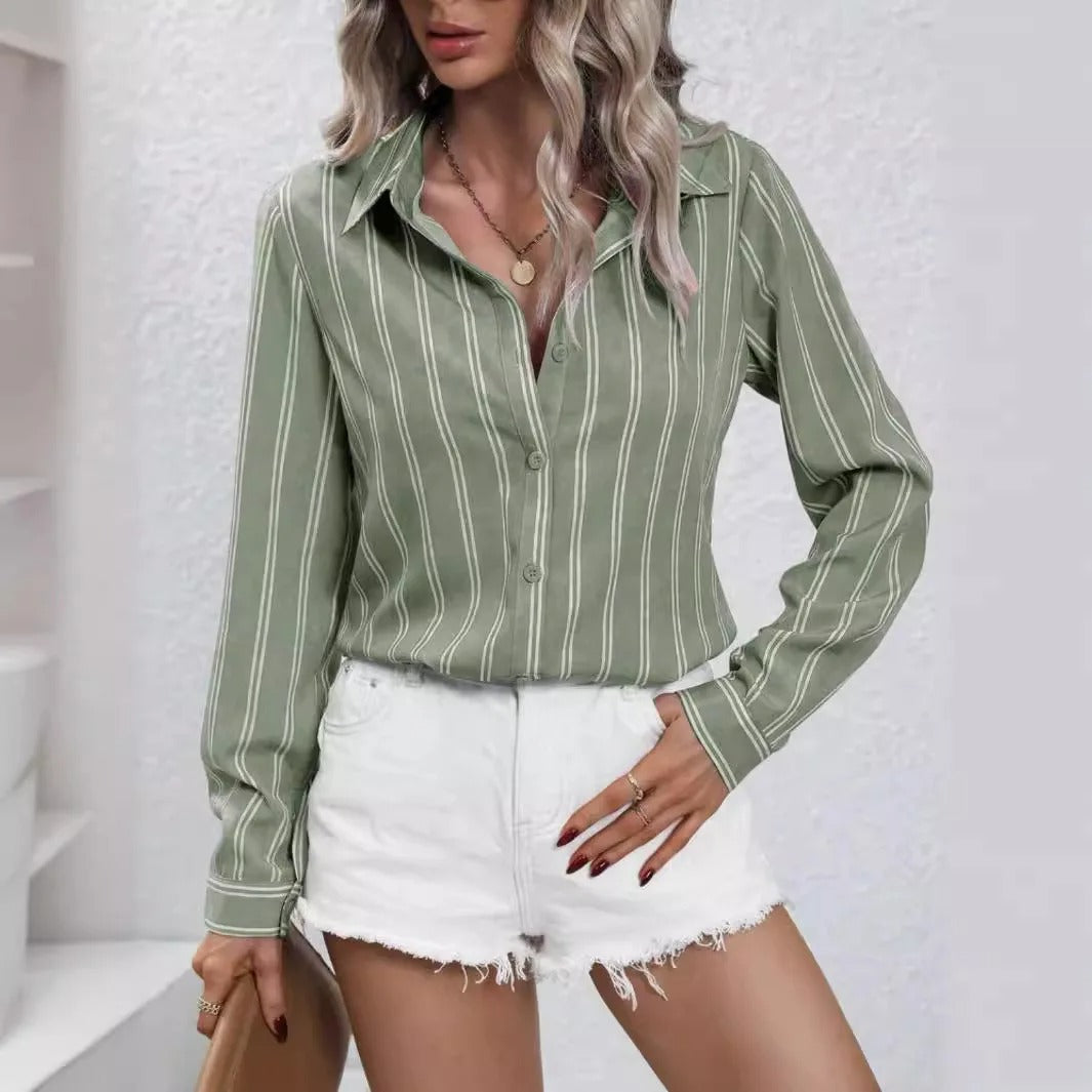 CM | Blusa abotonada vintage y a rayas
