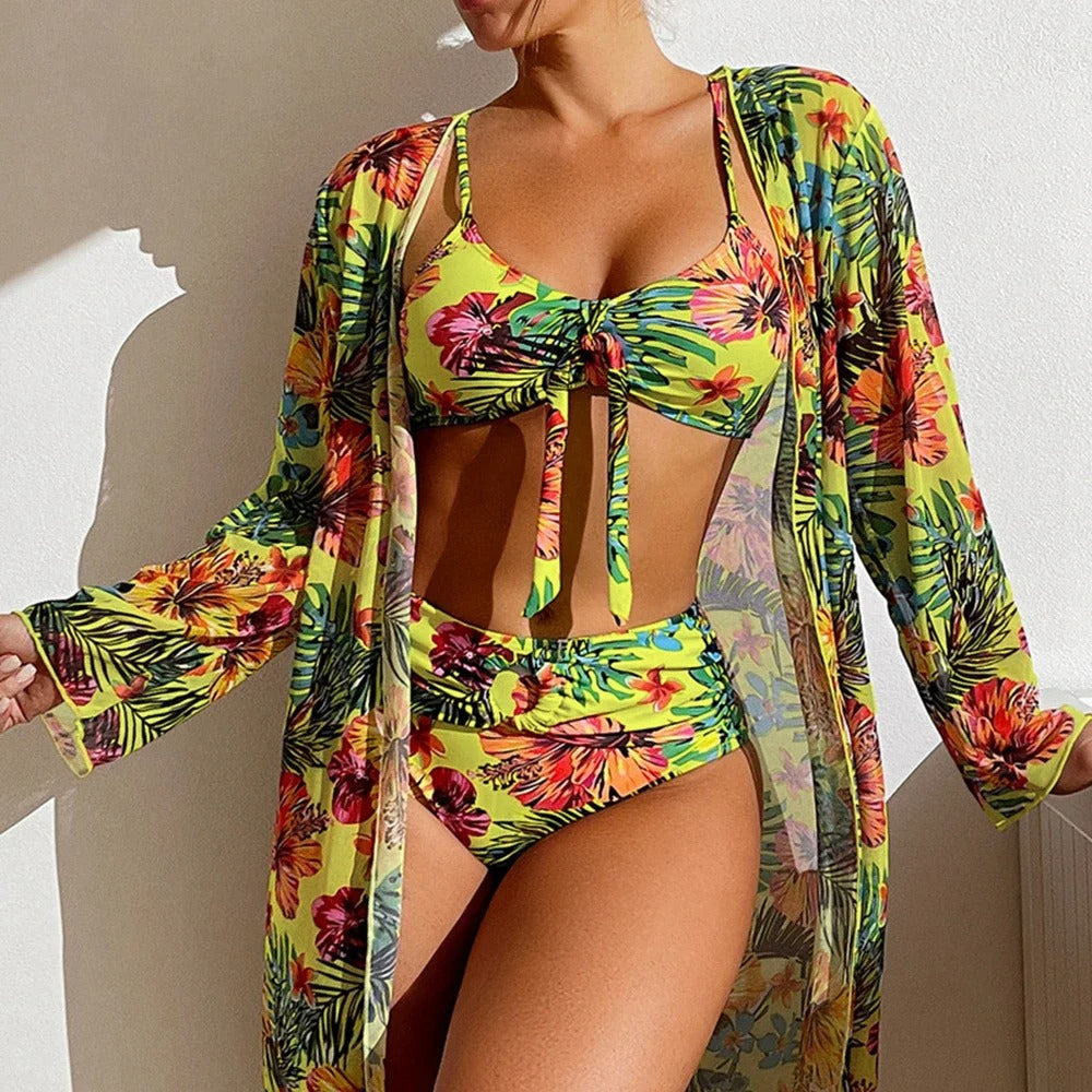 CM | Bikini con estampado floral y superposición