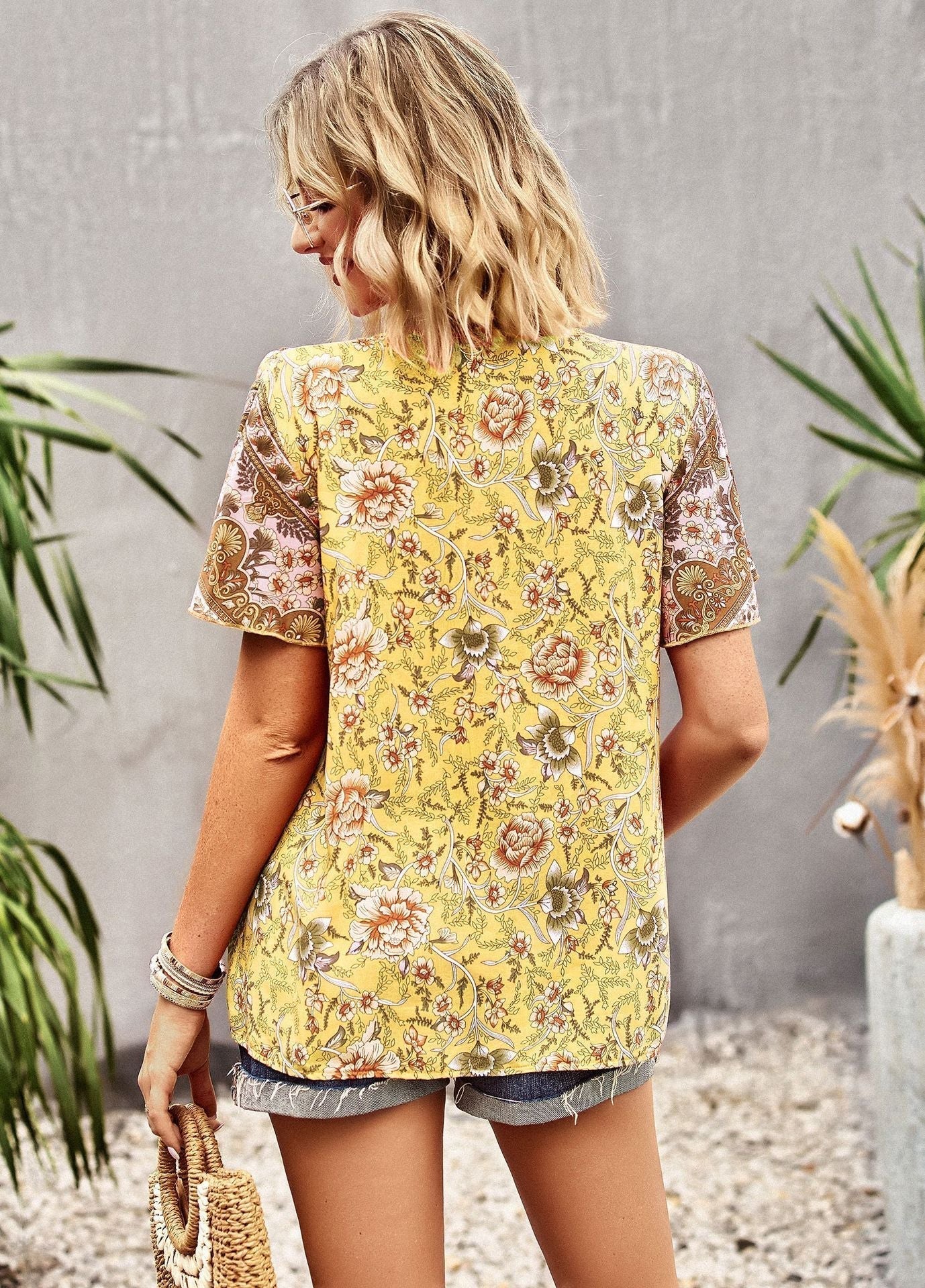 CM | Blusa clásica y cómoda
