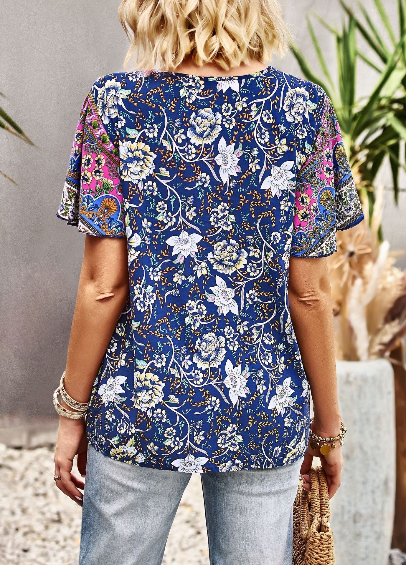 CM | Blusa clásica y cómoda