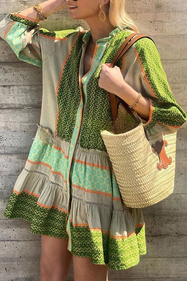 CM | Estilo Vacaciones Estampado Étnico Botón Mini Vestido Suelto