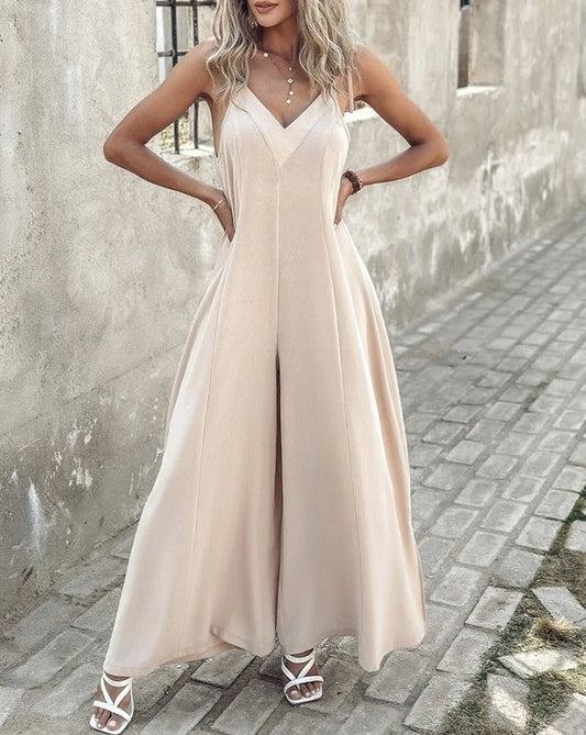 CM | Atemporal y elegante mono de verano