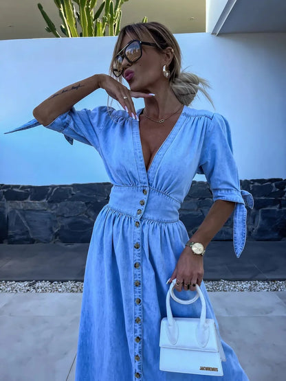 CM | elegante maxi vestido casual con botones en azul