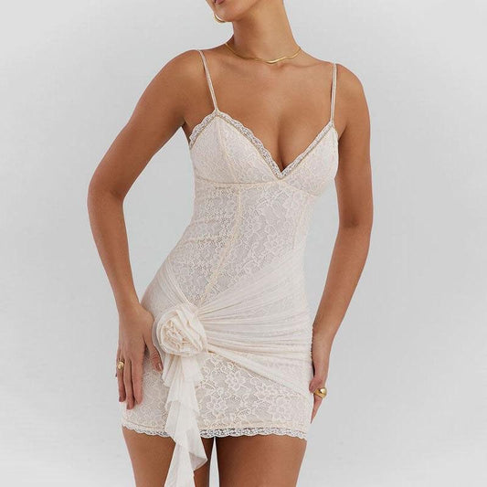 CM | Elegancia veraniega Mini vestido de encaje blanco