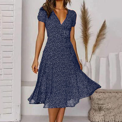 CM | Vestido midi con cuello en V