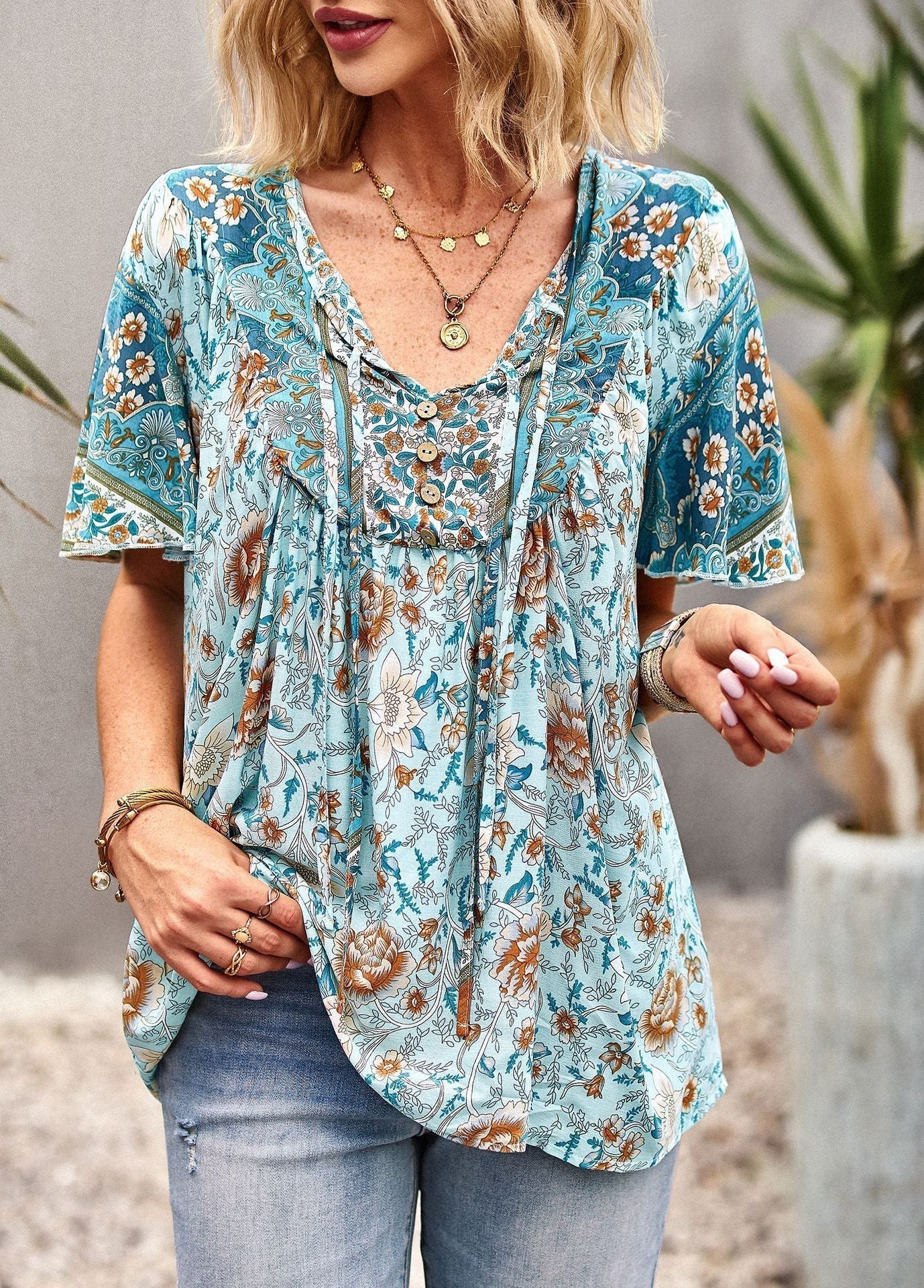 CM | Blusa clásica y cómoda
