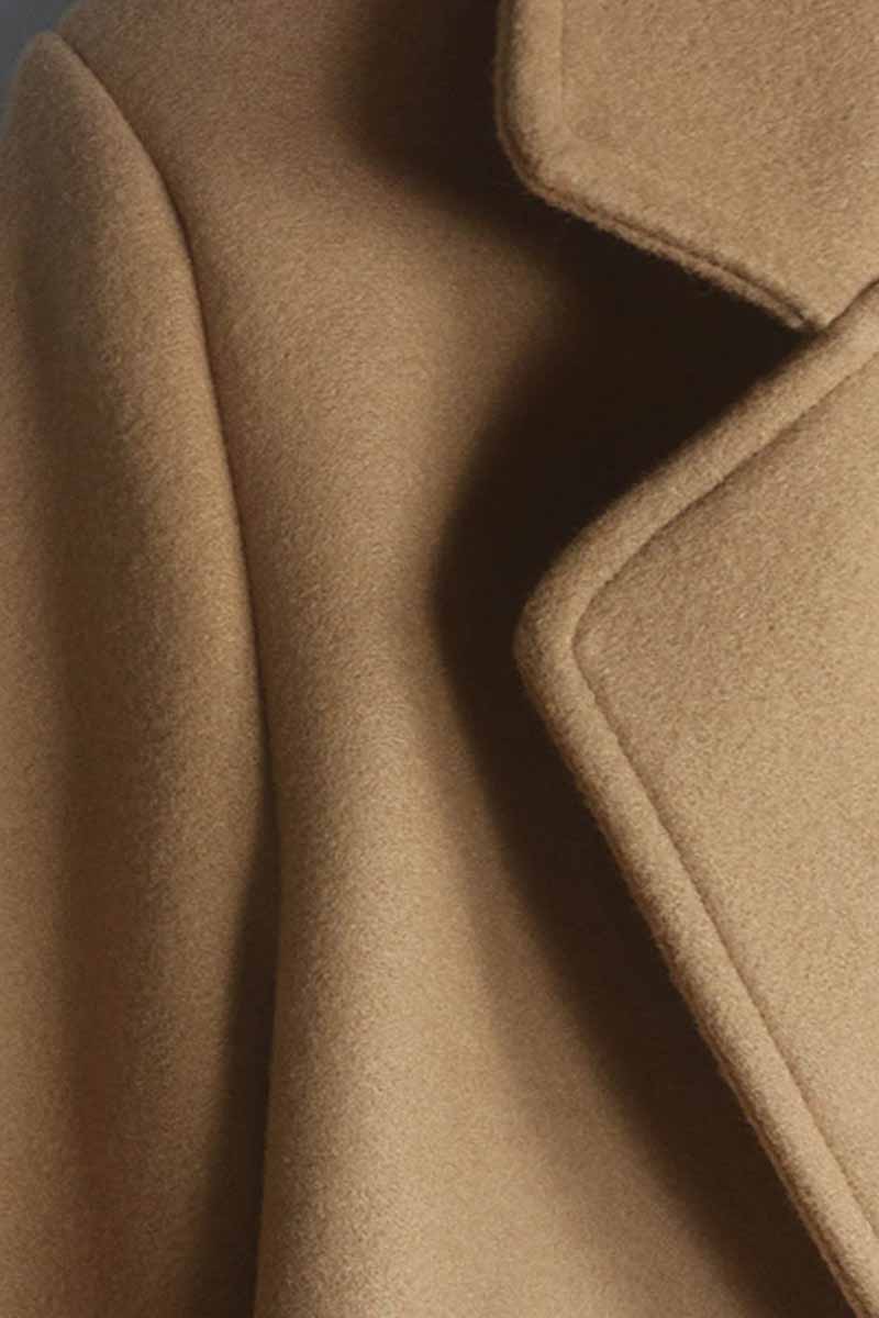 CM | Abrigo sencillo y elegante