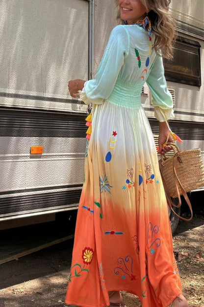 CM | Gigi Maxi Vestido con Flecos y Cintura Elástica con Estampado Degradado y Diseño Único