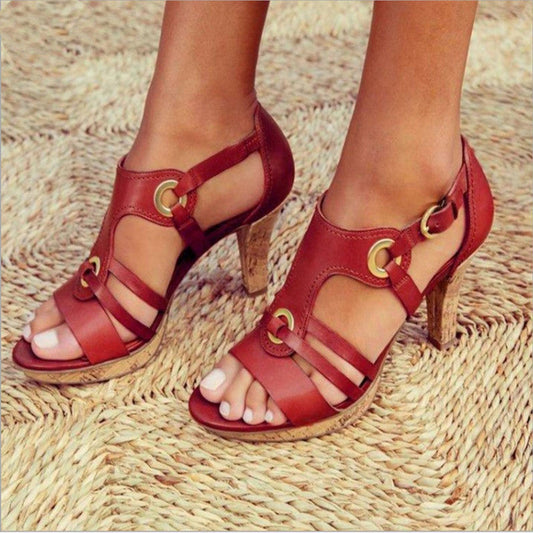 CM | Sandalias cómodas con tacón alto