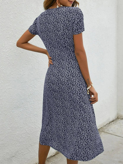 CM | Vestido corto con estampado y botones