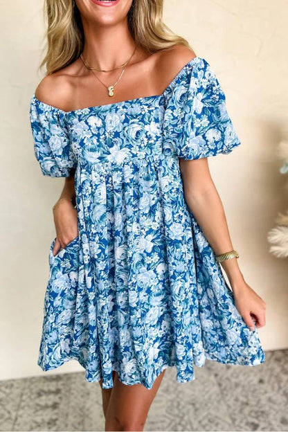 CM | Minivestido babydoll floral azul con mangas abullonadas