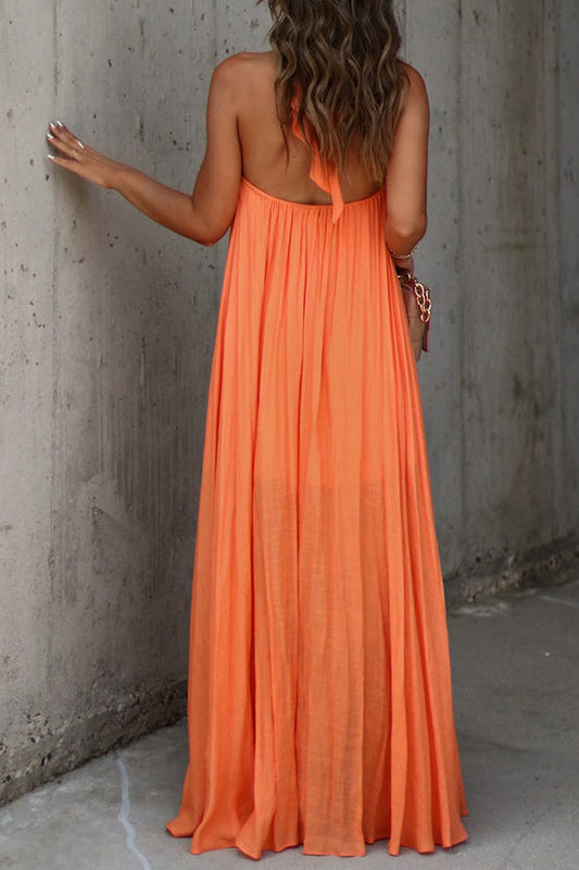 CM | Nolah maxi vestido con escote en V y cuello halterneck plisado