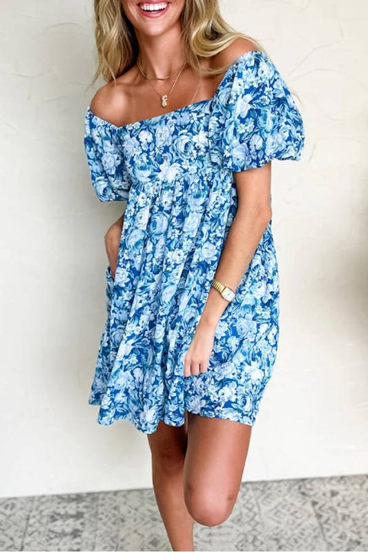 CM | Minivestido babydoll floral azul con mangas abullonadas