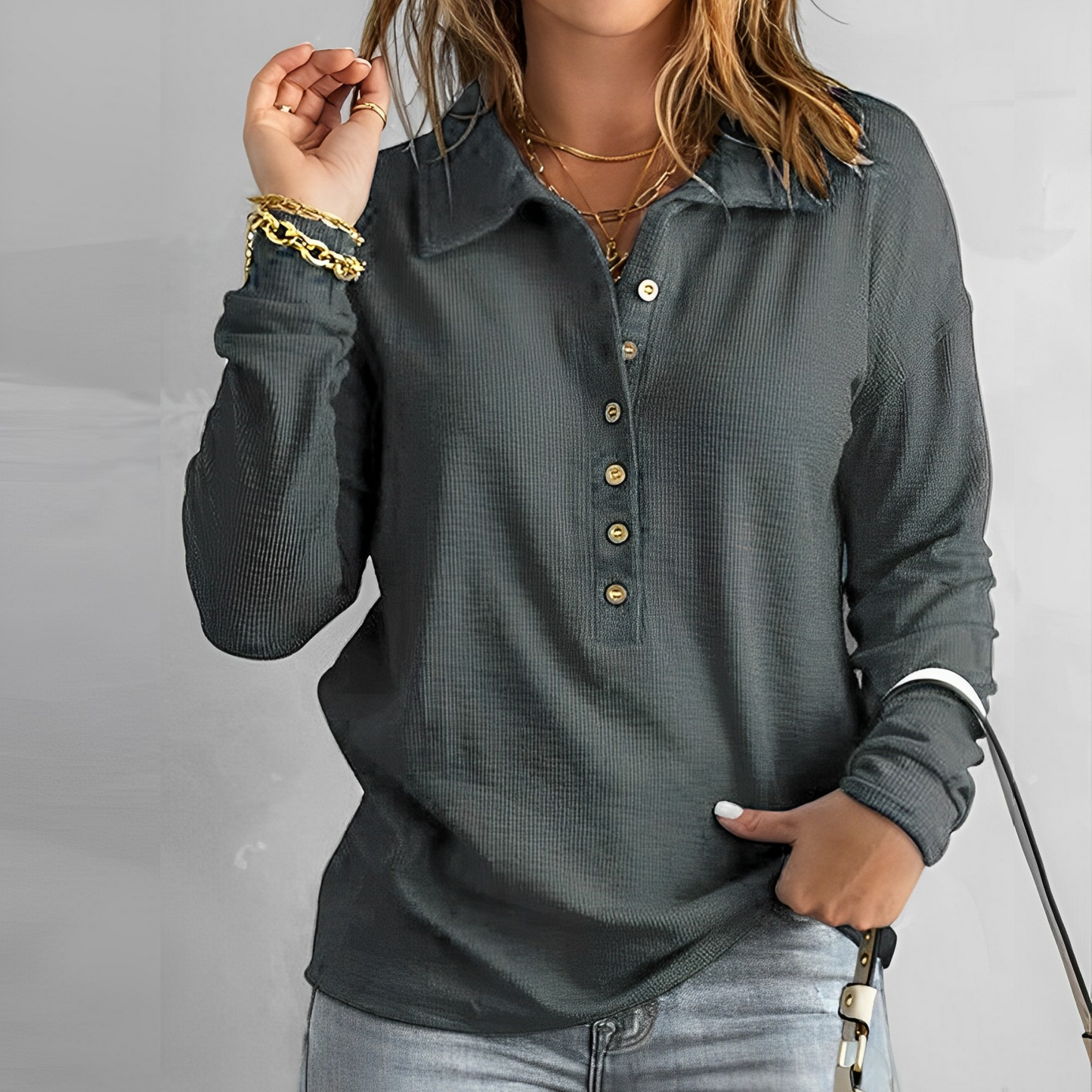 CM | Blusa clásica y elegante