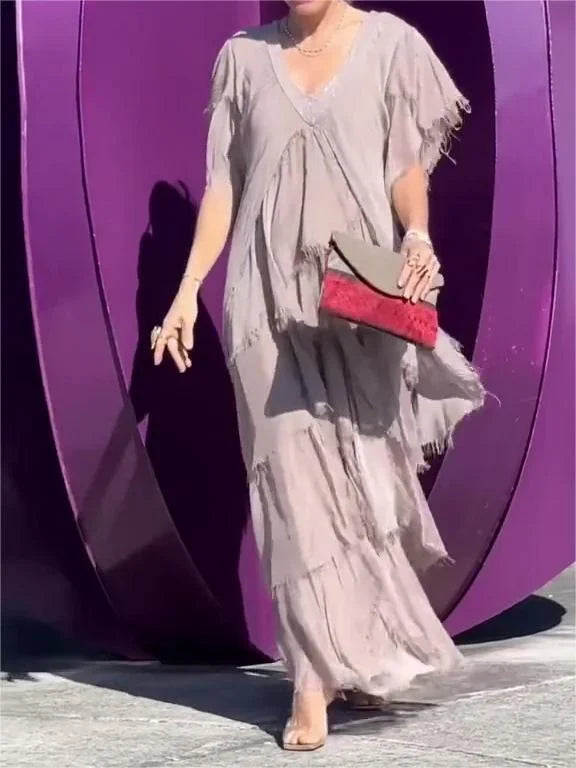 CM | Elegante maxi vestido con escote pronunciado
