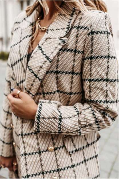 CM | Abrigo ligero y a la moda
