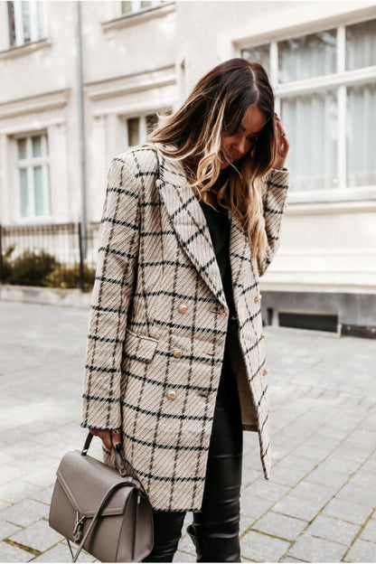 CM | Abrigo ligero y a la moda
