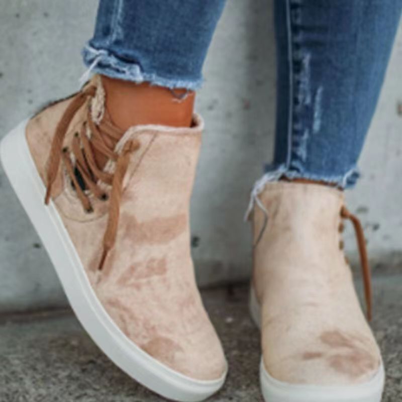 CM | Zapatillas altas con estilo