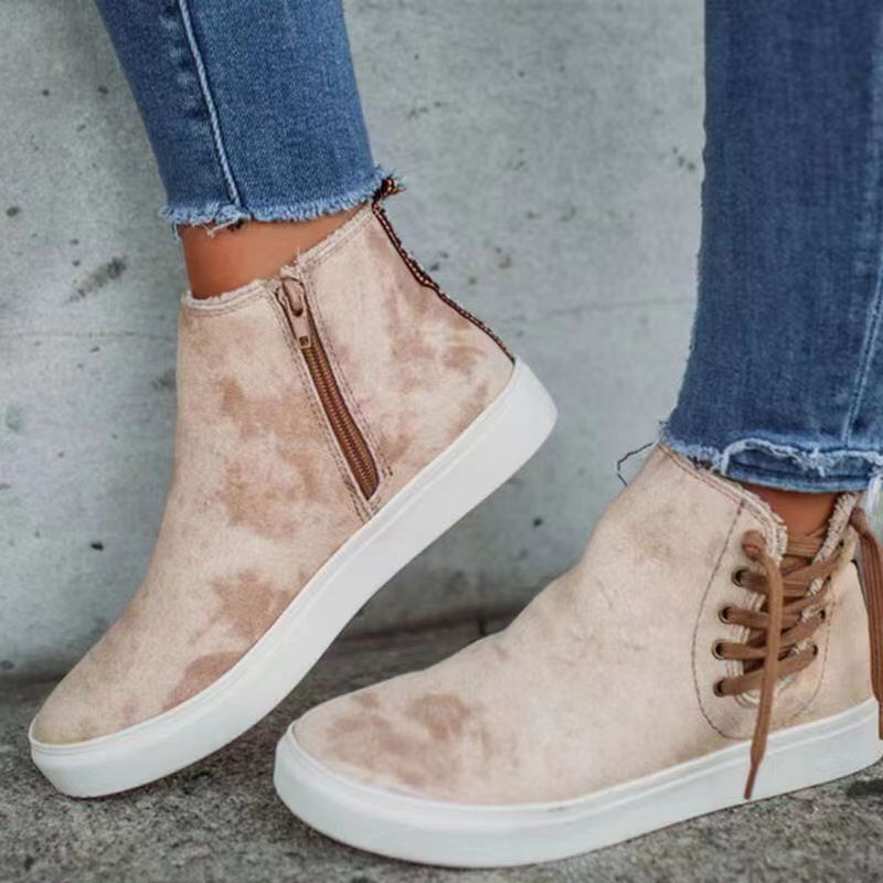 CM | Zapatillas altas con estilo