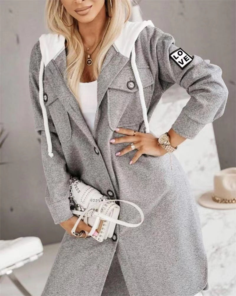 CM | Elegante abrigo con capucha