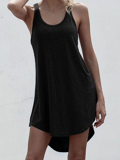 CM | Racerback mini vestido alto-bajo