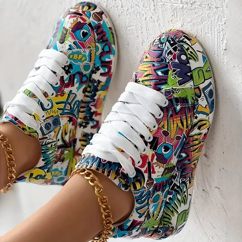 CM | Zapatillas altas con estampado de graffiti