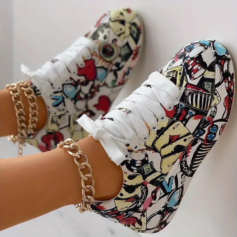 CM | Zapatillas altas con estampado de graffiti