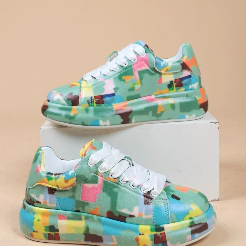 CM | Zapatillas animadas en estilo graffiti