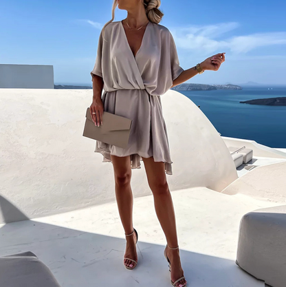 CM | Chic mini vestido de verano con cintura alta