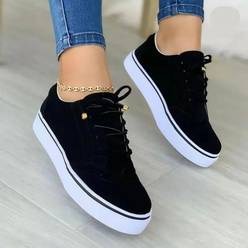 CM | Elegantes zapatillas con plataforma