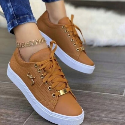 CM | Zapatillas clásicas y cómodas para el verano