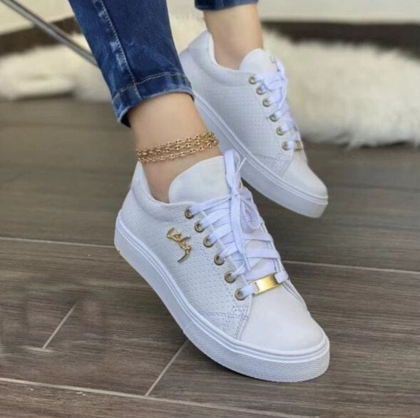 CM | Zapatillas clásicas y cómodas para el verano