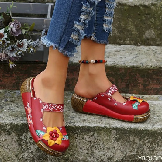 CM | Zapatillas casual con suela gruesa y estampado floral