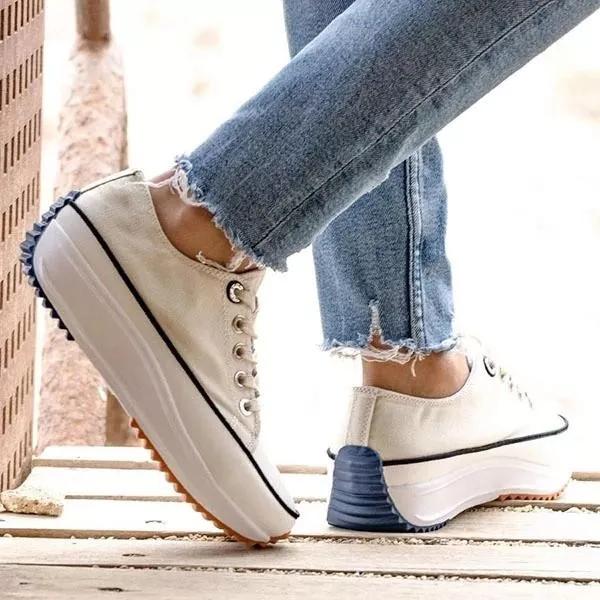 CM | Elegantes zapatillas con plataforma