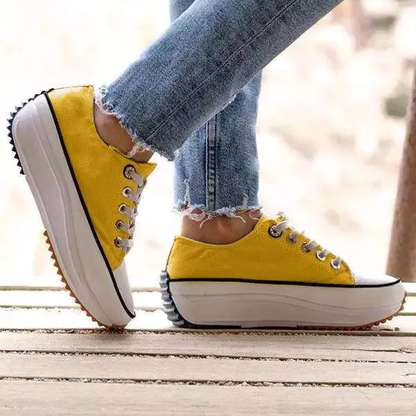 CM | Elegantes zapatillas con plataforma
