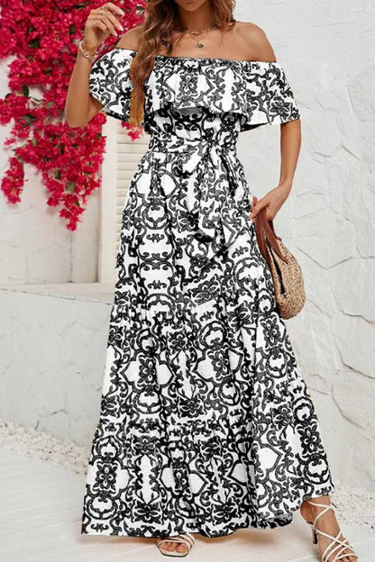CM | Maxi vestido de manga corta con hombros al descubierto y estampado de volantes