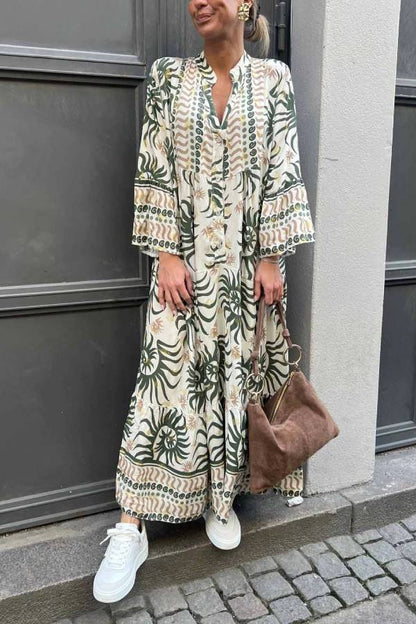 CM | Vestido maxi casual con mangas trompeta y estampado étnico
