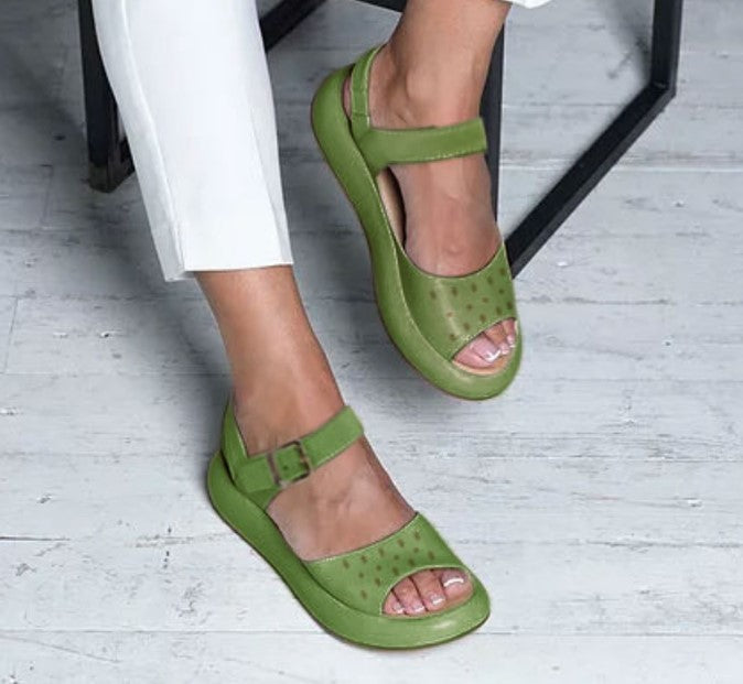CM | Sandalias abiertas con tira ajustable
