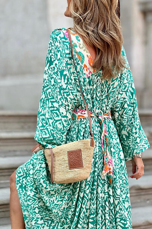 CM | Ledell Maxi vestido verde con escote en V y estampado de tótems