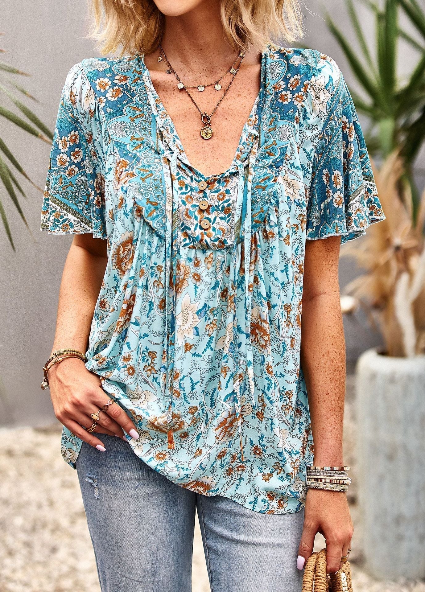CM | Blusa clásica y cómoda